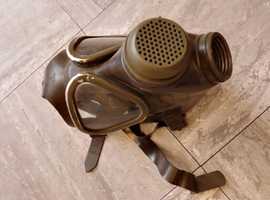 German Drager AUER Military Gas Mask