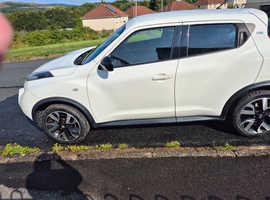 Nissan Juke, 2013 (13) White Hatchback, Manual Diesel, 61,186 miles