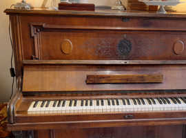 Rare German piano suitable for beginners