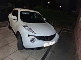 Nissan Juke, 2010 (60) White Hatchback, Manual Petrol, 120,000 miles