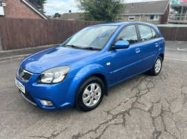 2011 (61) Kia Rio, 1.5 CRDI, 12 Months MOT, £35 tax, 77k miles, 2 keys, 80mpg, Excellent condition.