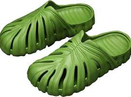 New Monstera Slippers/Shoes Non Slip Slides/Mules Foam Lightweight Beach Sandals 5  37/38