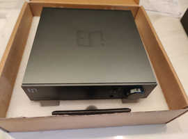 Enleum amp 23r ,superb speaker and headphones amp ,immaculate condition with original isolation feet and box