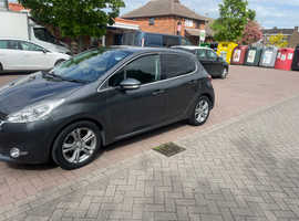 Peugeot 208, 2014 (14) Grey Hatchback, Manual Petrol, 82,081 miles