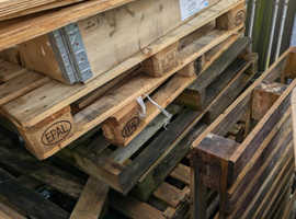 Free Wooden Pallets