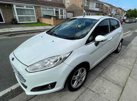 Ford Fiesta, 2013 (13) White Hatchback, Manual Petrol, 104,209 miles