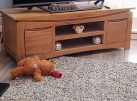 Oak T.V.Unit