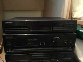 Two speakers and a hi fi system for sale Panasonic and Aiwa speakers buyer collects