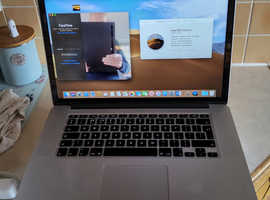 MacBook Pro i7 quad core 8Gb 120Gb 15" Retina charger 2013
