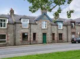 Fully Furnished 2 Bedroomed 1st Floor Flat to Rent