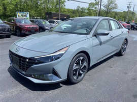 Hyundai Elantra, 2022