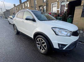 Ssangyong Korando, 2017 (17) White Estate, Manual Diesel, 93,000 miles