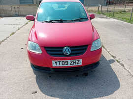 Volkswagen Fox, 2009 (09) Red Hatchback, Manual Petrol, 80,245 miles