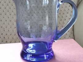 Large glass jug 7.5ins tall with gradient blue & etched flowers.weight 1kg