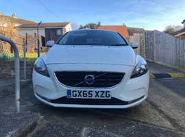 Volvo V40, 2015 (65) white hatchback, Manual Petrol, 28,500 miles