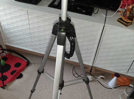 Camera tripod