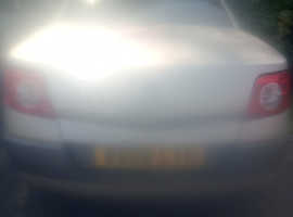 Renault Megane, 2006 (06) Gold Convertible, Manual Diesel, 106,000 miles