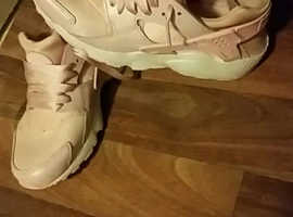 nike buckfast trainers