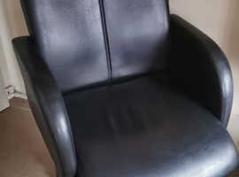 Executive Leather Conference / Boardroom / Office Chair. William Hands / Hands of Wycombe. Chair.