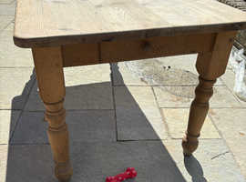 6ft beechwood farmhouse kitchen table