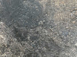 Well rotted organic manure compost