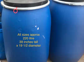 220 litre plastic tub/barrel lockable clamp lid