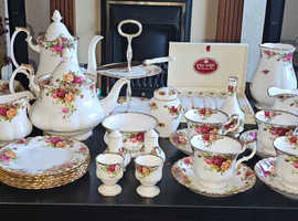 Royal albert complete set