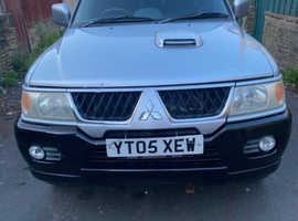 Mitsubishi Shogun Sport, 2005 (05) Silver Estate, Manual Diesel, 124.949 miles