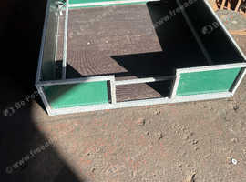 Whelping box 4ft x4ft