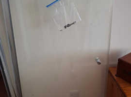 Shower screen