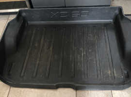 XC60 boot liner 7 years old