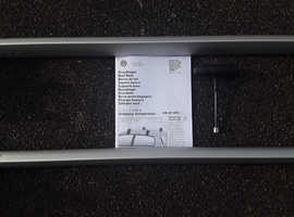 VW UP 5dr roof bars excellent condition.