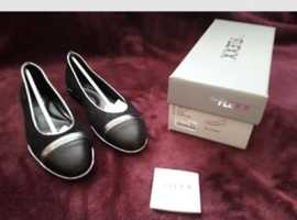 Brand New FLEXX women black ballerina shoes size 4 EU 37 boxed