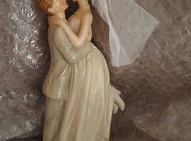 Bride and groom wedding cake topper ex condition £20