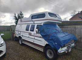 1987 CLASSIC AMERICAN FORD ECOLINE E250 CAMPERVAN - Original From Killing Eve