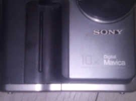 2 VINTAGE SONY CAMS