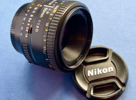 NIKON 50mm 1:1. 8D AFD NIKKOR lens. MINT!