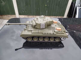 Snow leopard remote control tank
