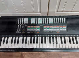 YAMAHA PSS-570 PORTASOUND ELECTRONIC KEYBOARD SYNTHESISER DRUM MACHINE with Power Supply Cord Charger