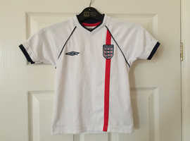 England 4/5yr child red,blue and white, T Shirt