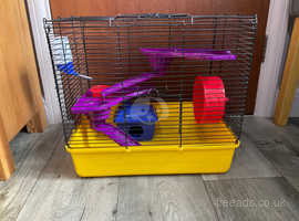 Collapsible hamster/mice cage