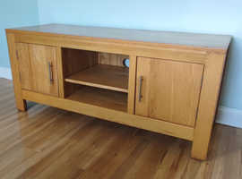 Solid Oak TV cabinet