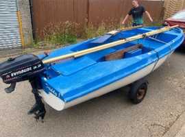 Skipper dingy with trailer & outbord engine