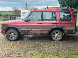 Land Rover Discovery, 2000 (X) Red Estate, Manual Diesel, 155,588 miles