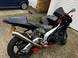Aprilia rsv1000