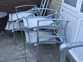 Garden table and 4 chairs