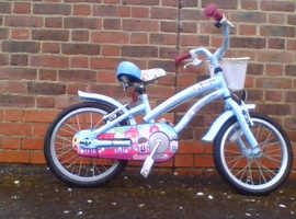 For sale: 3-4 year old bicycle in fair condition