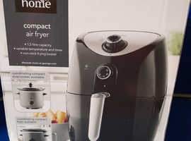 Brand new 1 .5 litre small air fryer george home