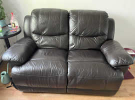 Great condition 2-seater leather reclining sofa