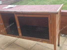 RABBIT HUTCH 5FT SINGLE TIER WITH HUTCH COVER